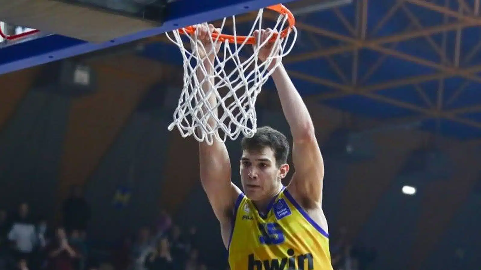 Ολυμπιακός: Σε προχωρημένες συζητήσεις για την απόκτηση του Ευαγγέλου Ζούγρη 1 Ολυμπιακός Βαγγέλης Ζούγρης