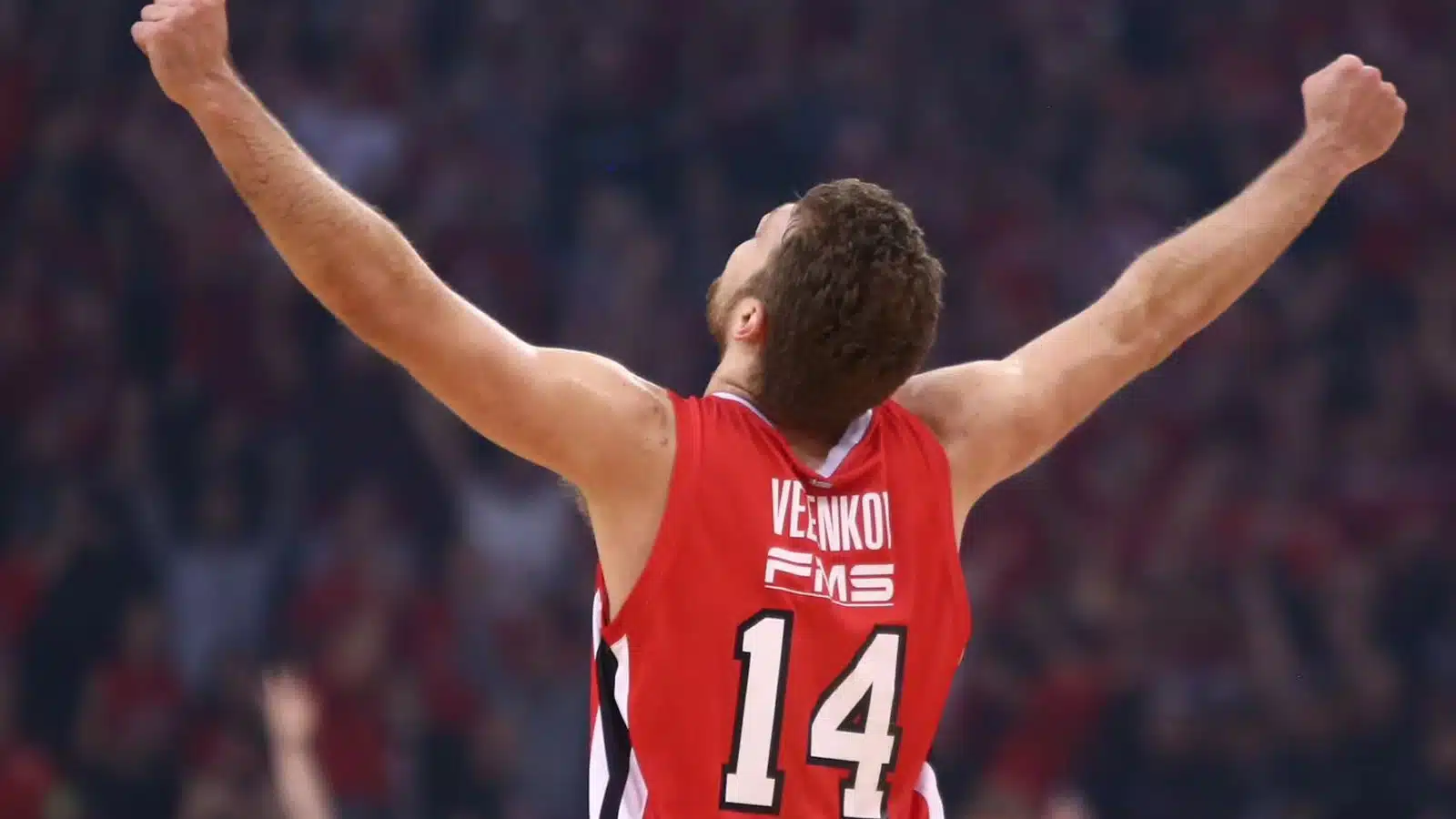 Σάσα Βεζένκοφ: Ένα νέο κεφάλαιο στην καριέρα αρχίζει στο NBA και στους Κινγκς του Σακραμέντο 4 Σάσα Βεζένκοφ