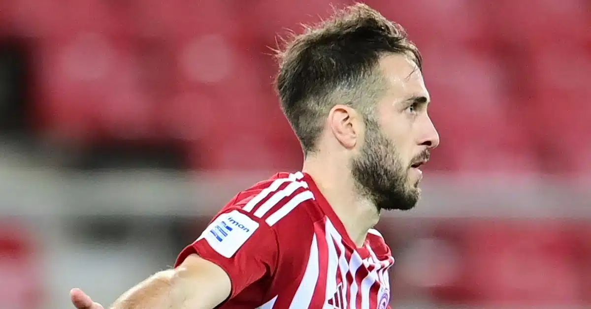 Χωρίς να πιεστεί ο Ολυμπιακός καθάρισε τον Παναιτωλικό με ένα «σβηστό» 3-1 3 choris na piestei o olybiakos katharise ton panaitoliko me ena svisto 3 1choris na piestei o olybiakos katharise ton panaitoliko me ena