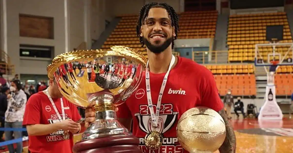 Δυσοίωνο το μέλλον του Τάιλερ Ντόρσει στην Φενέρμπαχτσε; Θα κινηθεί ο Ολυμπιακός για την απόκτηση του; 3 Τάιλερ Ντόρσει