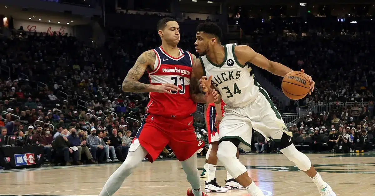 Μοίραζαν … 30αρες οι άσοι των Μπακς κατά των Ουίζαρντς 2 moirazan 30ares oi asoi ton baks kata ton ouizarnts