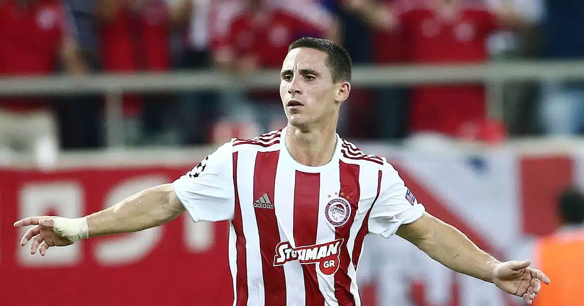 Καταιγιστικές εξελίξεις για τον Κάρλος Καρβαλιάλ! Ανατροπή της τελευταίας στιγμής με Ποντένσε 1 Κάρλος Καρβαλιάλ