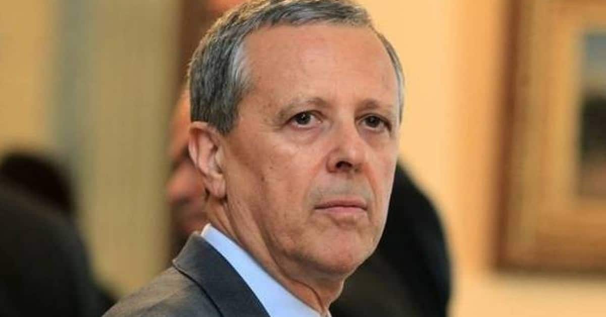 neo soou baltakou pros maximou zitaei metra