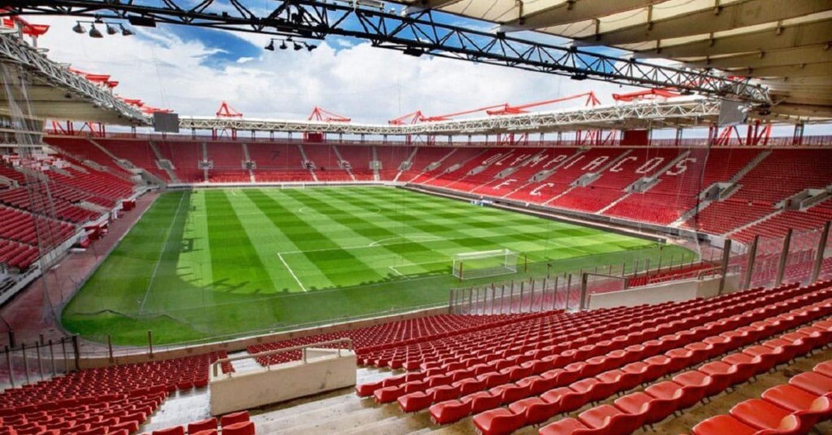 o olybiakos mono tha paixei me tin batska topola