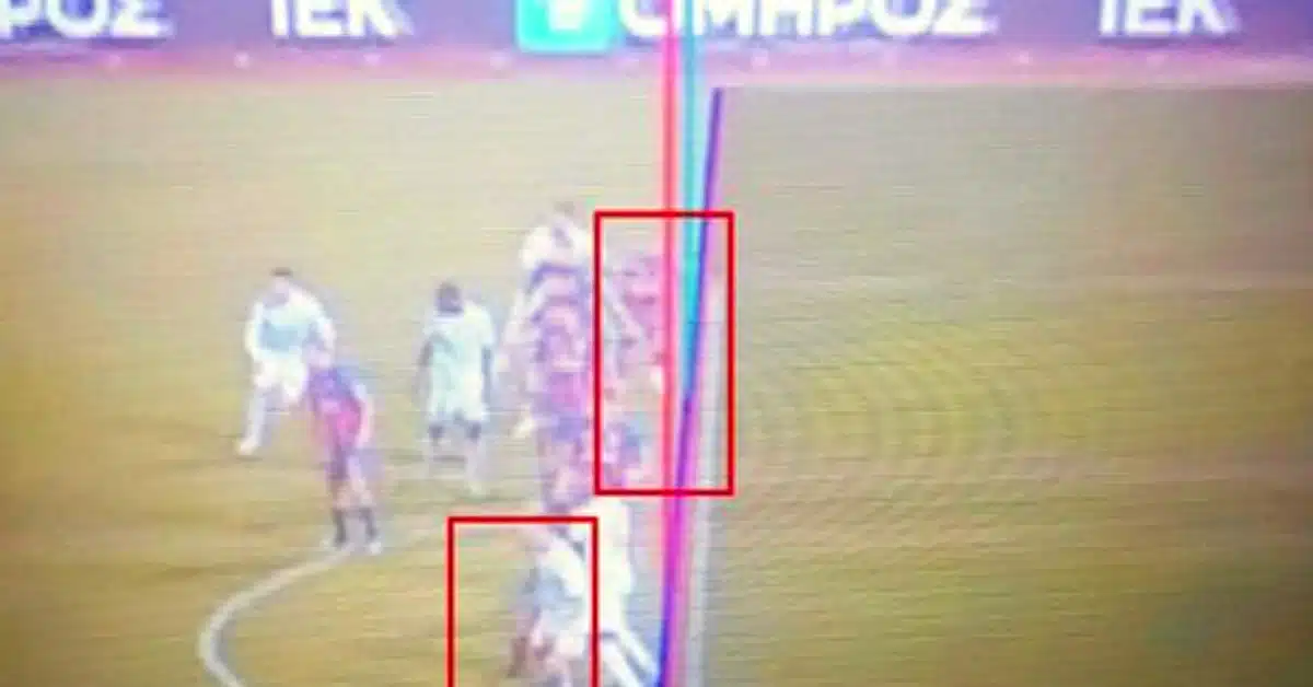 Ο Παπαπέτρου σε διατεταγμένη υπηρεσία τίναξε το ματς στον Βόλο στον αέρα 2 o papapetrou se diatetagmeni ypiresia tinaxe to