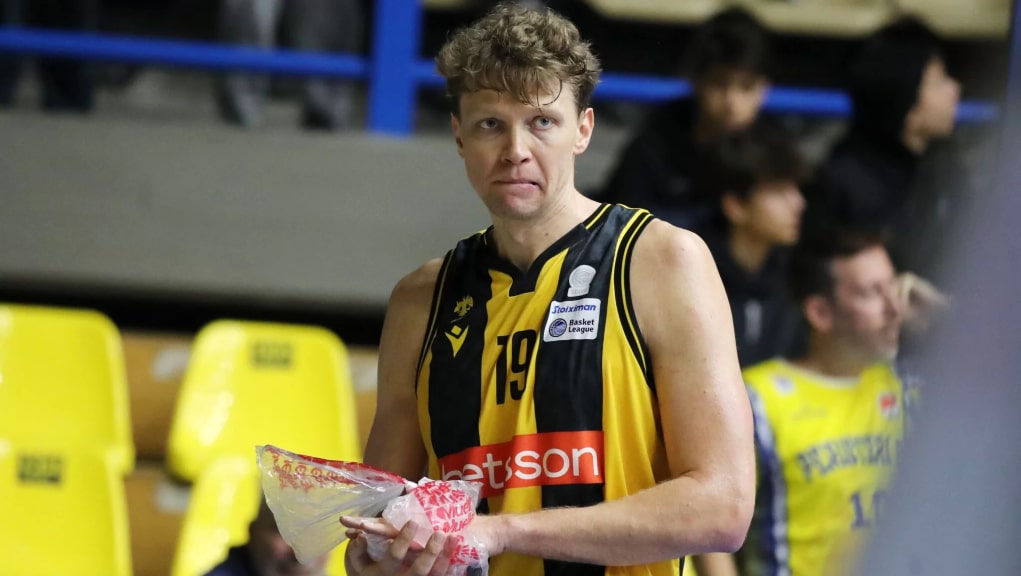 Δεν απέφυγε τη ζημιά ο Κουζμίνσκας