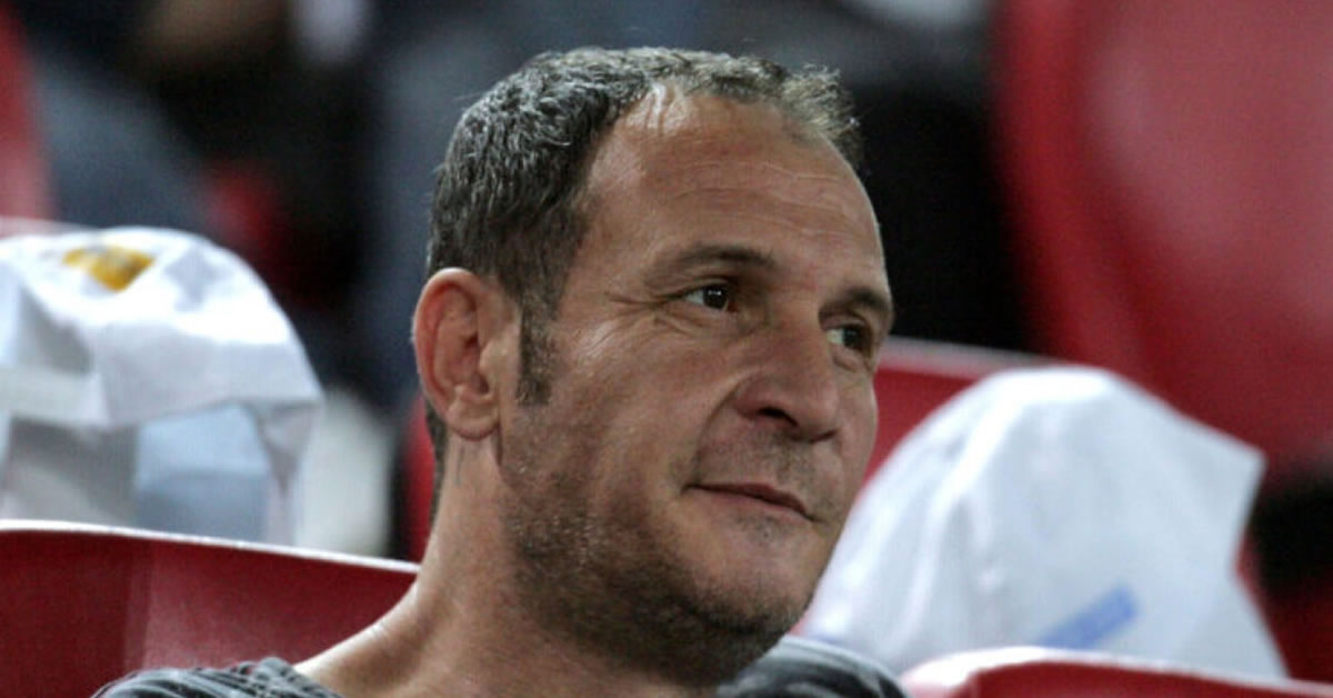 el kaabi meine ston peiraia i parotrynsi tou al