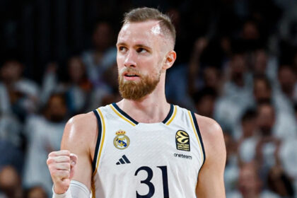 i alitheia piso apo tis fimes gia ntzanan mousa