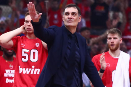 olybiakos dyo ellines paiktes lene antio