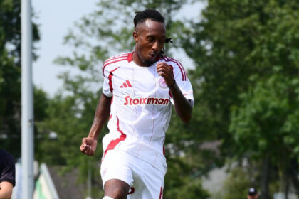 olybiakos me gkol pou thymise giamal o mouzakit