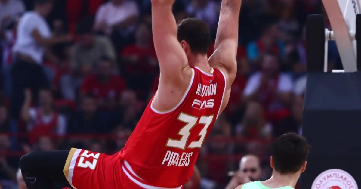 Ασταμάτητος ο Μιλουτίνοφ: 12 πόντοι και 8 ριμπάουντ στην επιστροφή του 1 astamatitos o miloutinof 12 pontoi kai 8 ribaou