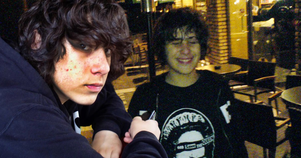 Αλέξανδρος Γρηγορόπουλος: 16 χρόνια μετά, η μνήμη παραμένει ζωντανή. 5.000 αστυνομικοί στους δρόμους της Αθήνας 1 alexandros grigoropoulos 16 chronia meta i mnim