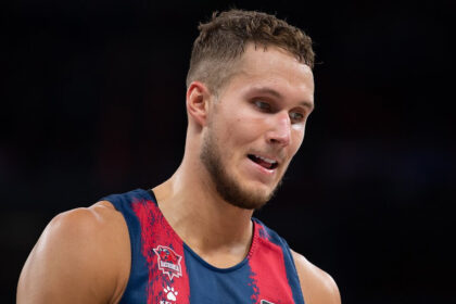 ektos drasis gia ep aoristou chanei ton olybiak