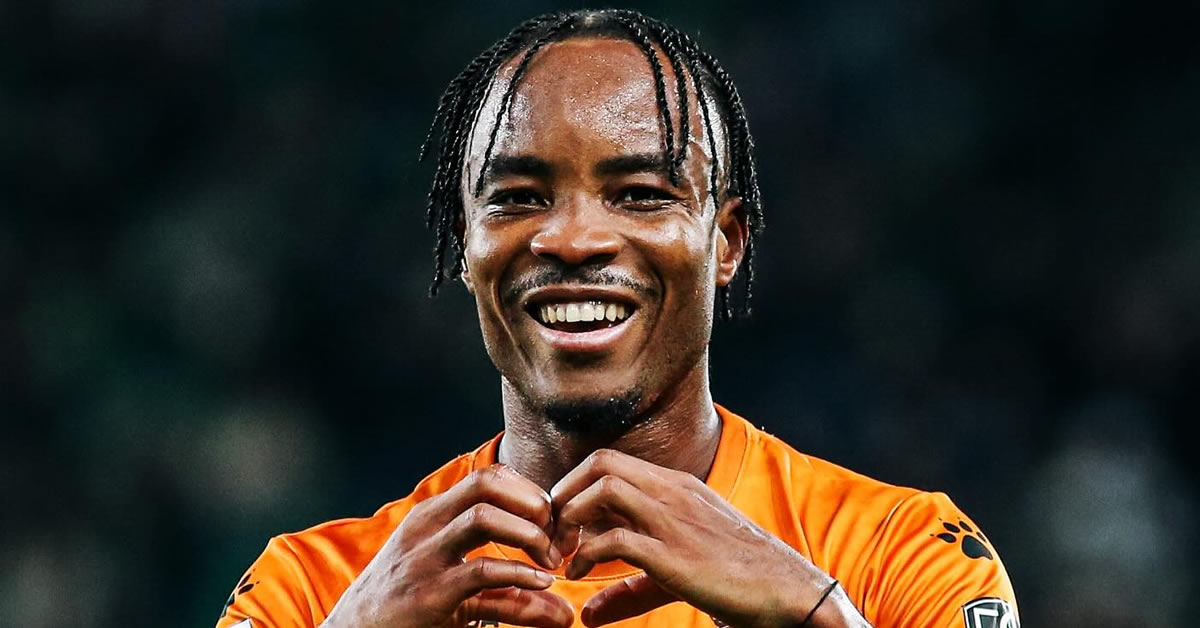 o oniemaetsi paketarei valitses gia peiraia ti leipei gia na kleisei to deal