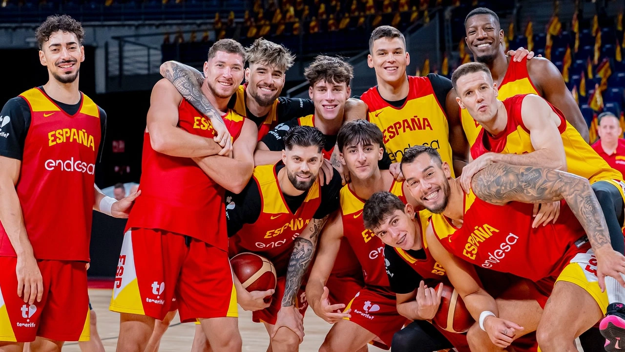 eurobasket 2025 i ispania anakoinose tin aposto