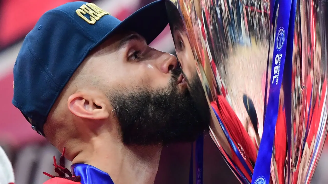 o thee mou o fournie trelathike me ti syllogi