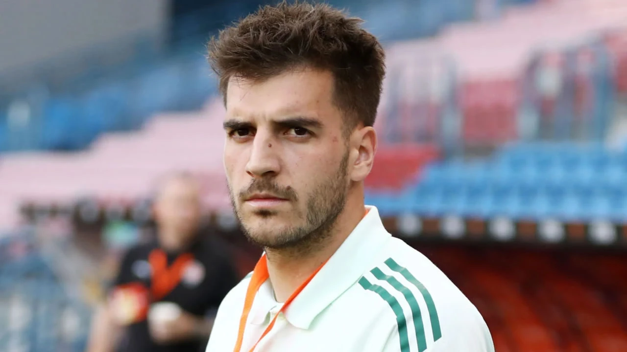 ochi se ola o panathinaikos mono me 25 ekat