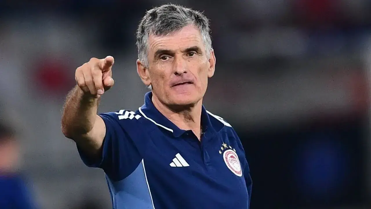 olybiakos o mentilibar kleidose ton stoper i te