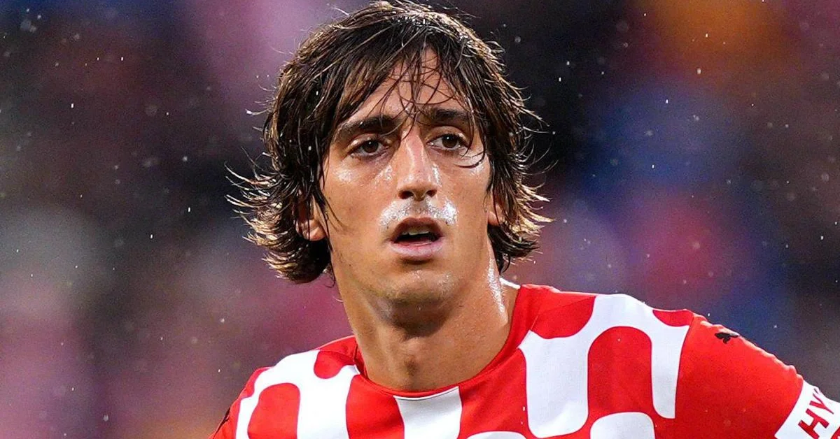 Ο Μεντιλίμπαρ φέρνει τον παίκτη του! Ο Μπράιαν Χιλ κοντά στον Ολυμπιακό – Η Τότεναμ δεν έχει απαντήσει ακόμα.