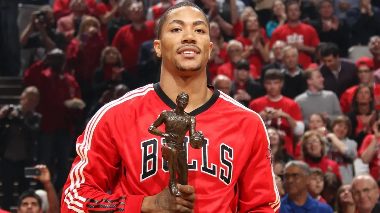 to 1 tou nterik roouz bainei sto pantheon