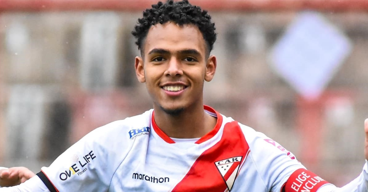 erchetai neo diamanti sto renti o olympiakos kineitai gia ton 18chrono epithetiko moises paniagoya