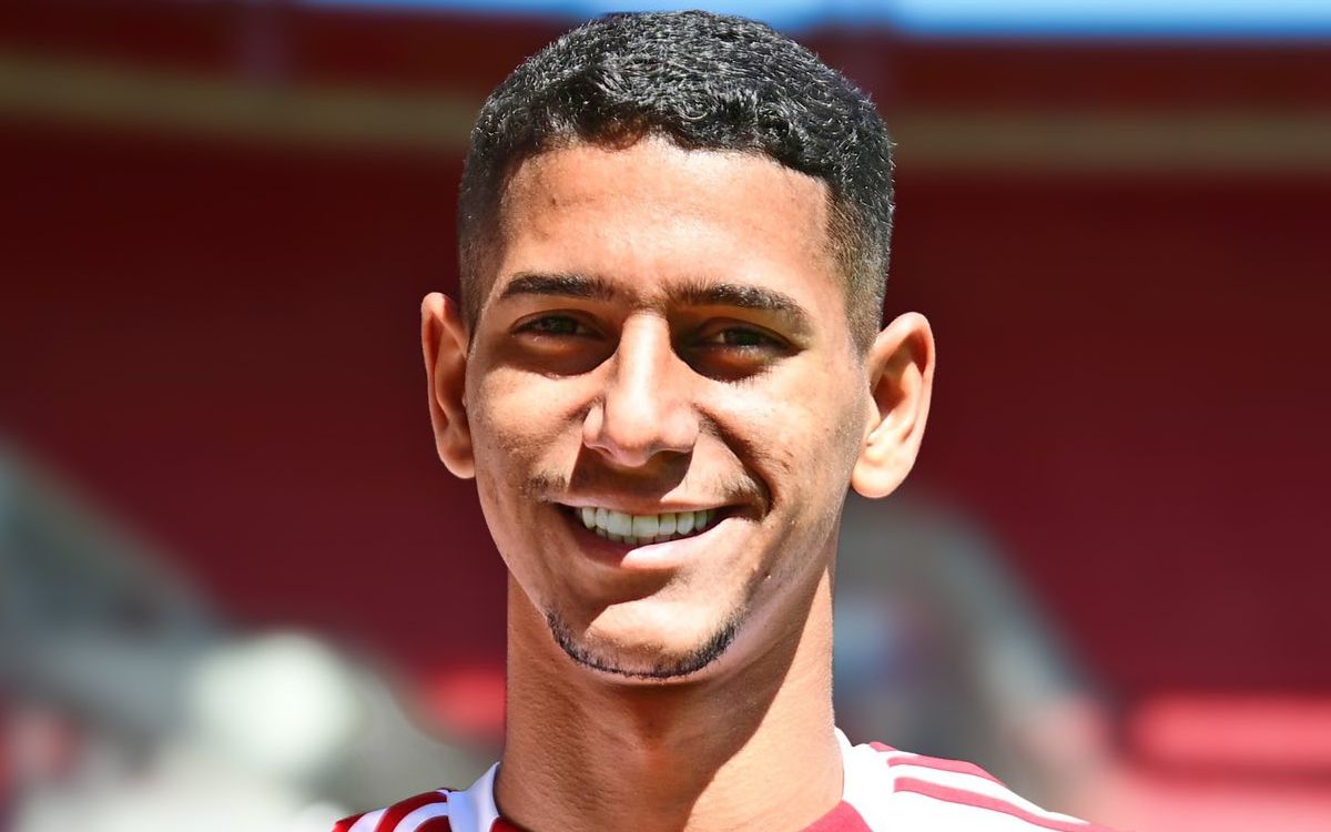 gustavo mansa to neo diamanti toy olympiakoy