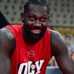 krist koymantze poso pithano einai na meinei ston olympiako i apantisi tha sas ekplixei