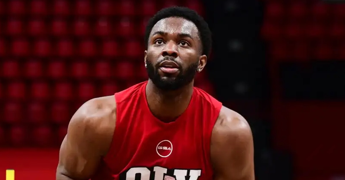 olympiakos einai o kinan evans etoimos gia epis