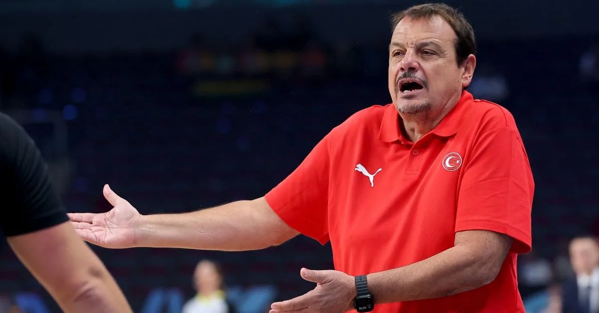 ton echoyn parei champari oloi servika mme trolaroyn ataman gia ta parapona stin fiba