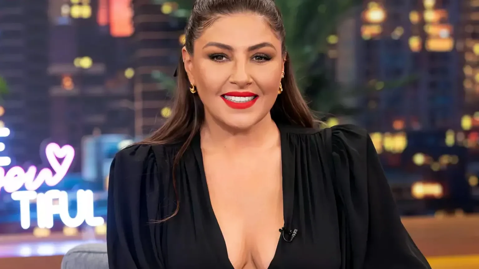 Έλενα Παπαρίζου