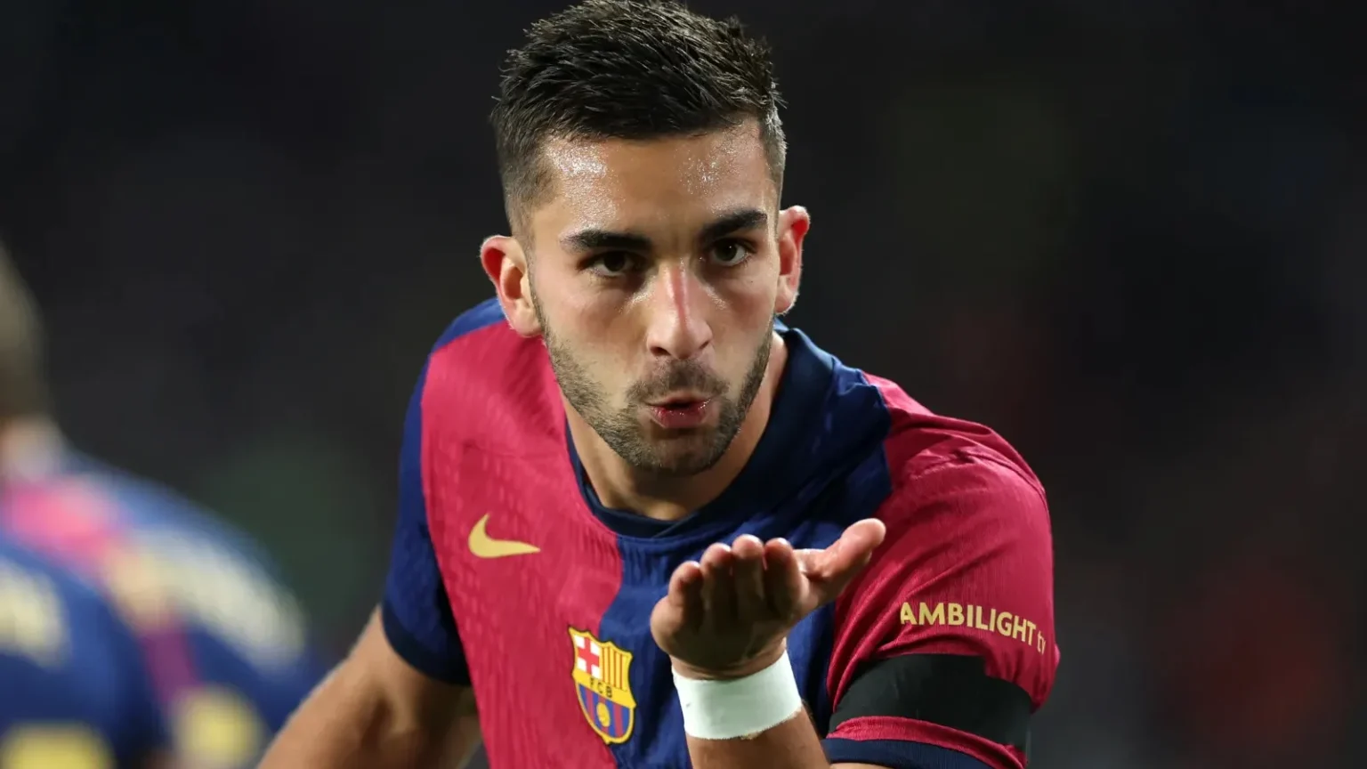 neos ponokefalos gia flik traymatias