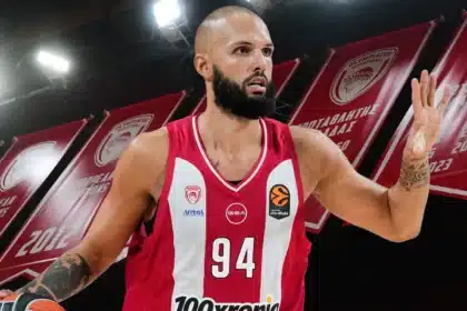 olympiakos dubai bc ta teleytaia nea pri