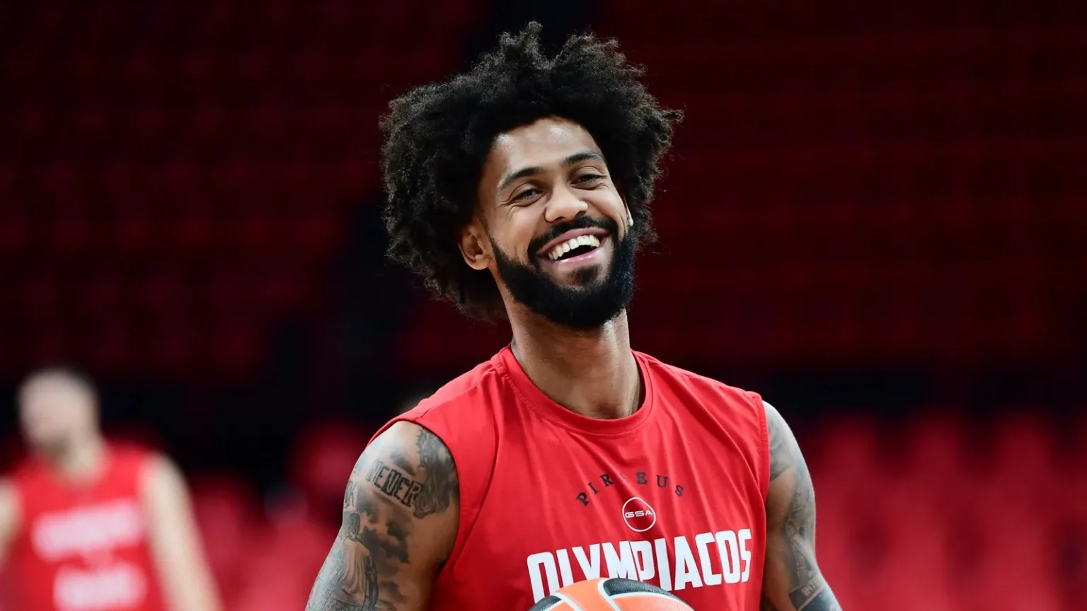 olympiakos i machi me tin efes