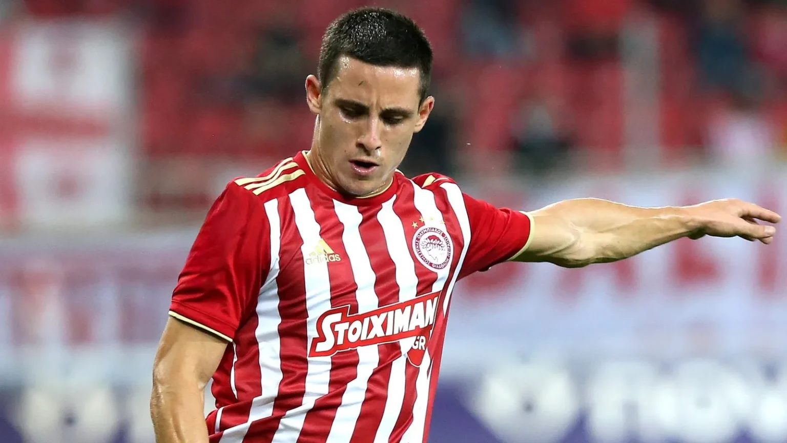 olympiakos o mentilimpar gemizei epit