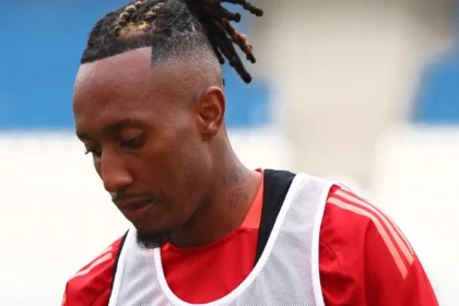 olympiakos se rythmoys ananeoseon