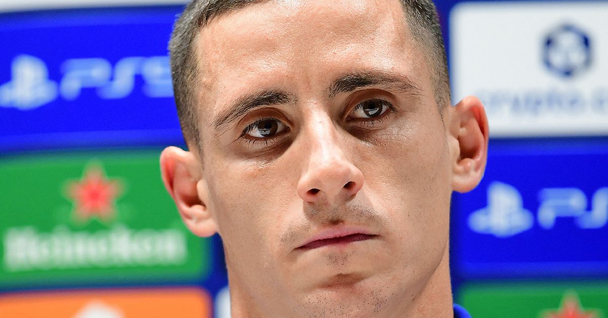 Ο Ντάνιελ Ποντένσε στην συνέντευξη τύπου του Ολυμπιακού