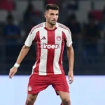 Ο Αλέξης Καλογερόπουλος σε φάση απο τον αγώνα Παναιτωλικός – Ολυμπιακός στο Αγρίνιο.
