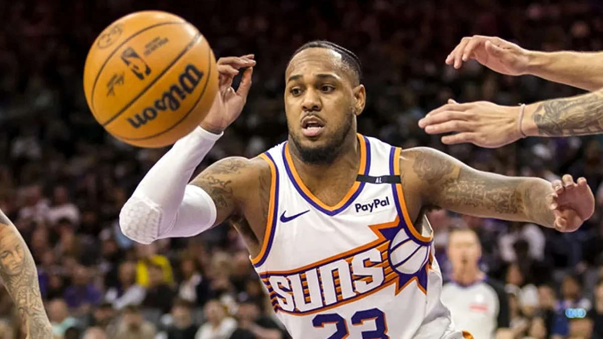 Ο Μόντε Μόρις στον Ολυμπιακό. Τι το ιδιαίτερο θα έχει το συμβόλαιο που θα πάρει ο Αμερικανός 1 Ο Μόντε Μόρις πριν από αγώνα στο NBA