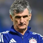 ΟΜεντιλίμπαρ παρακολουθεί την προπόνηση των παικτών του Ολυμπιακού στην Αστάνα