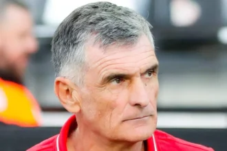 Ο Μεντιλίμπαρ στον πάγκο του Ολυμπιακού