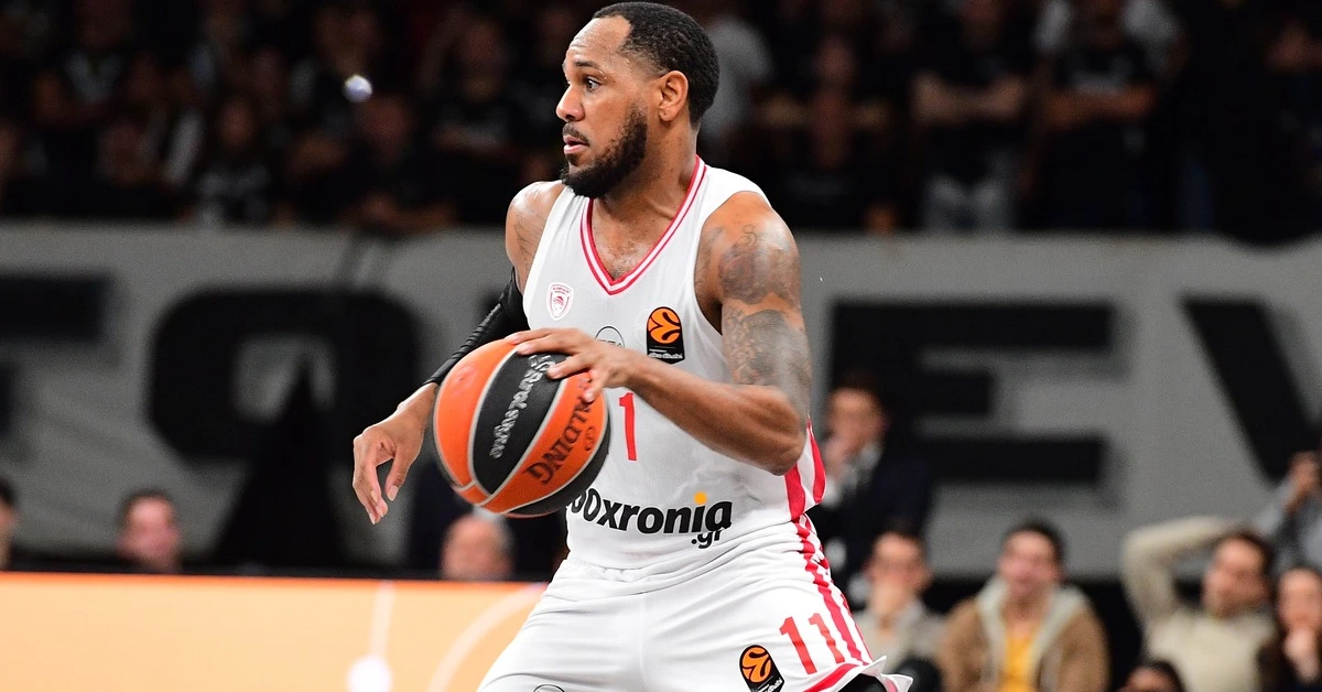 Το πρώτο crash test του Μόντε Μόρις με τα ερυθρόλευκα πέρασε.