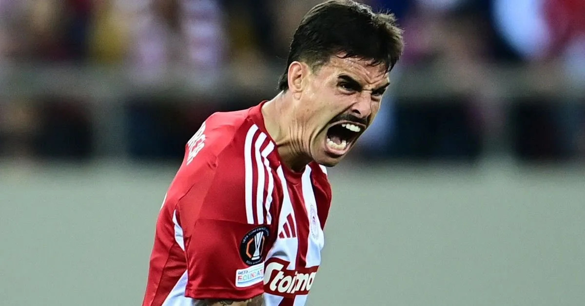 Ο Ντάνι Γκαρσία με την φανέλα του Ολυμπιακού