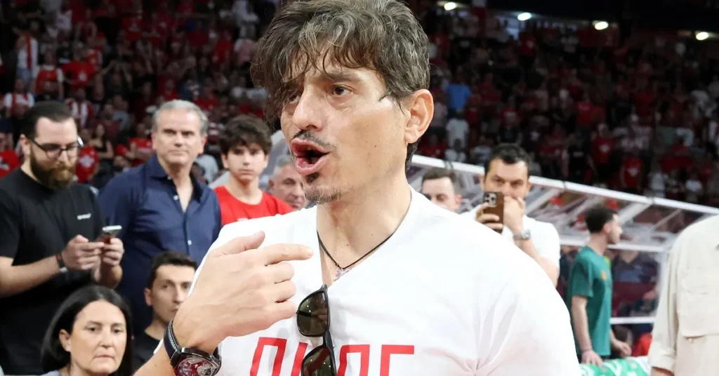 Ο Δημήτρης Γιαννακόπουλος σε παλίοτερη επική εμφάνιση του στο ΣΕΦ