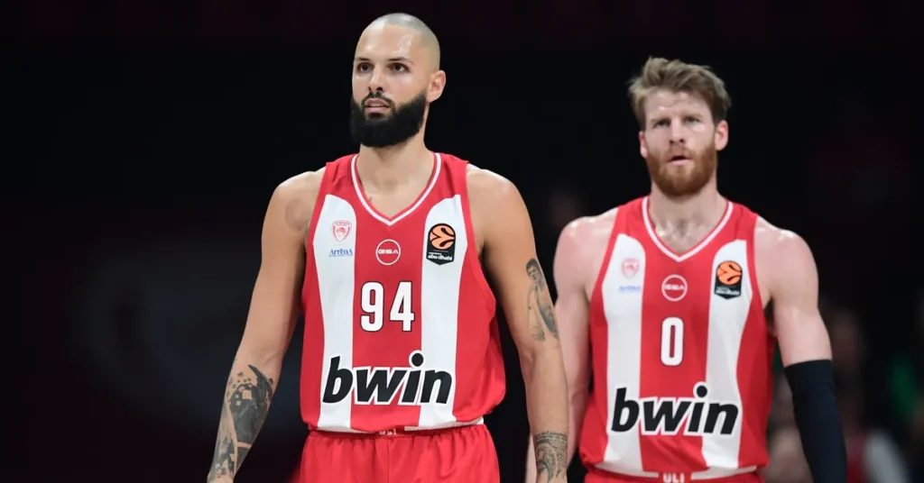 Έβαν Φουρνιέ και Τόμας Γούοκαπ έτοιμοι για τον αγώνα