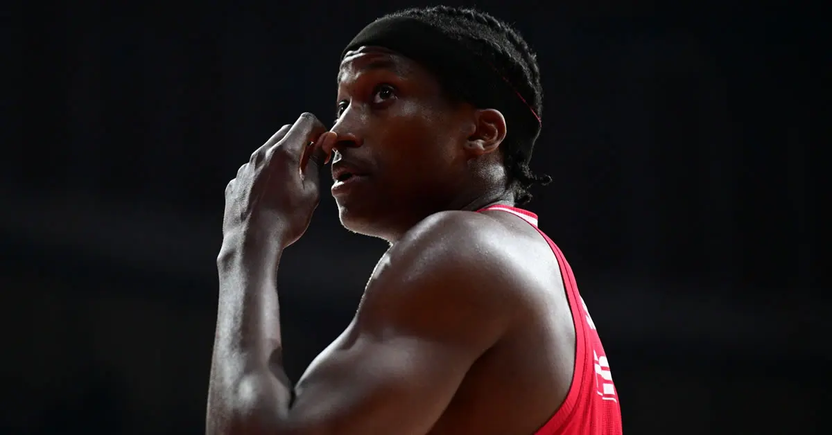 Ο Φρανκ Νιλικίνα σε αγώνα του Ολυμπιακού