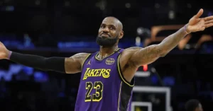 NBA: Ιστορικό triple double ΛεΜπρόν Τζέιμς με Μάβερικς