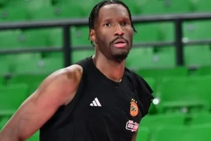 Ο Νάιτζελ Χέιζ-Ντέιβις με τα πράσινα του Παναθηναϊκού