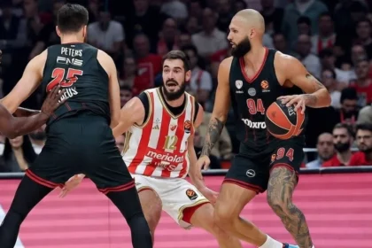 Φάση απο τον αγώνα Ερυθρός Αστέρας - Ολυμπικακός στον 1ο γύρο της Euroleague