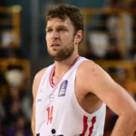 sasha vezenkov ponos mesi olympiakos kypello