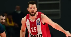 Ολυμπιακός: Η ανάρτηση απο την Ιταλία που άναψε φωτιές – Ποιοι ευρωπαϊκοί κολοσσοί πολιορκούν τον Πίτερς